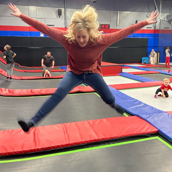 π« Welcome to my closet πππ§₯π π₯Ώπ©΄π’ - Picture 8 of 16